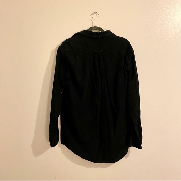 Thick black casual button down shirt - Picture 5 of 5